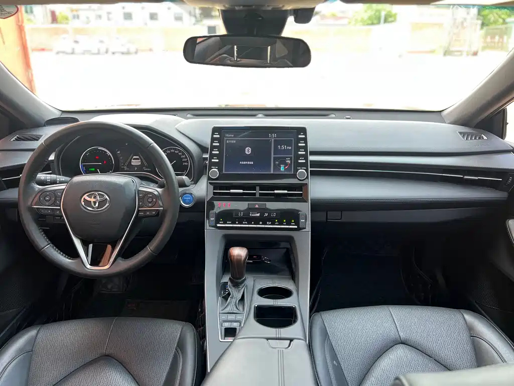 TOYOTA AVALON 2021