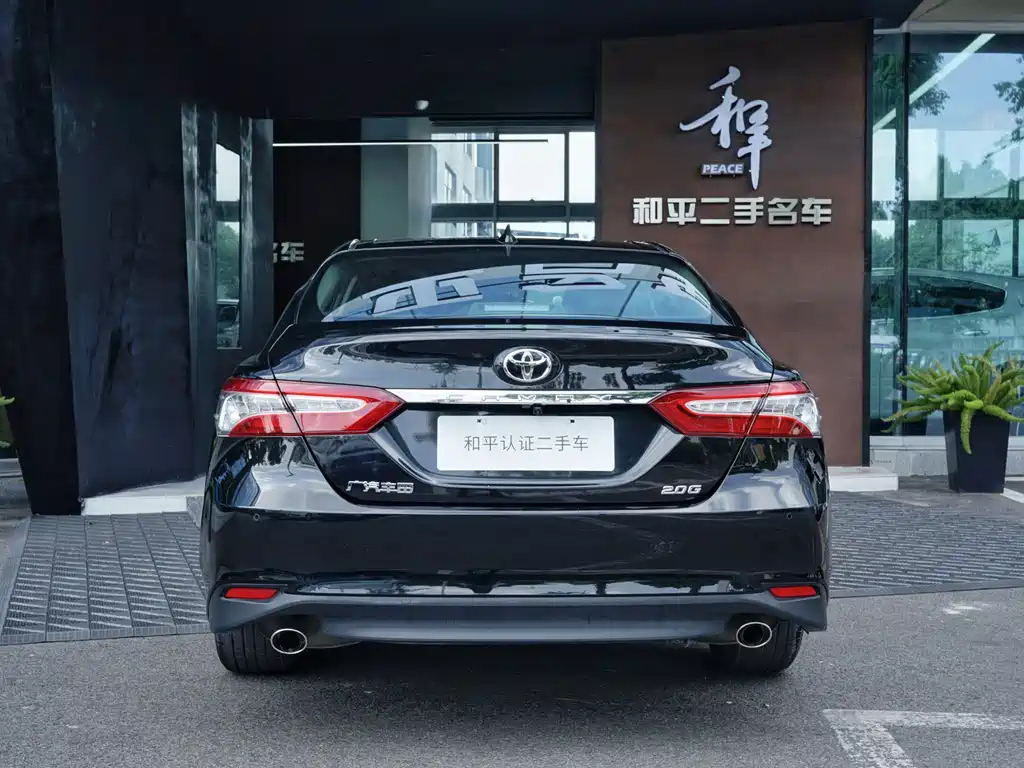 TOYOTA CAMRY 2021