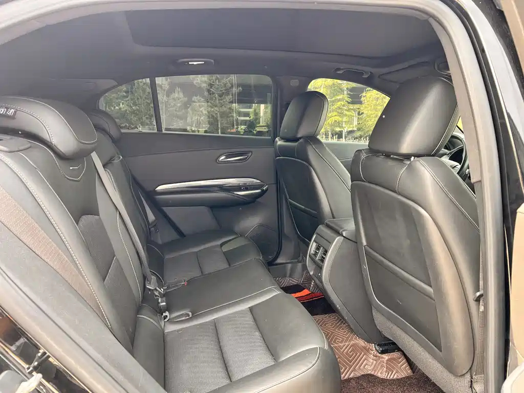 CADILLAC XT4 2020