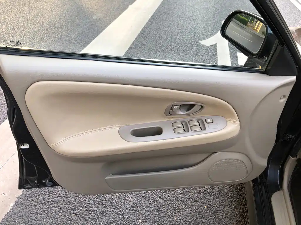 MITSUBISHI OTHER 2008