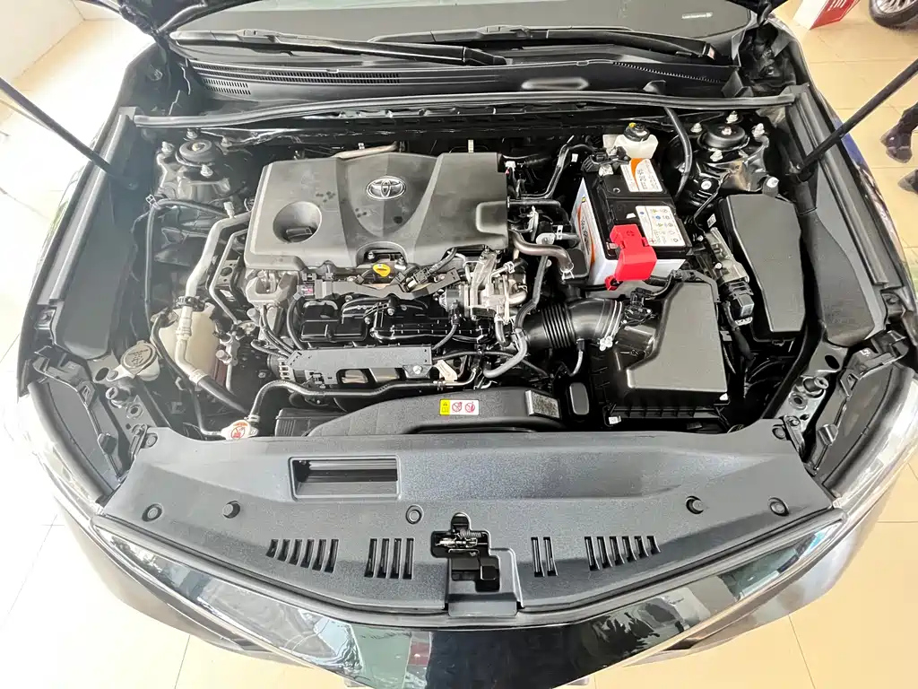 TOYOTA CAMRY 2019