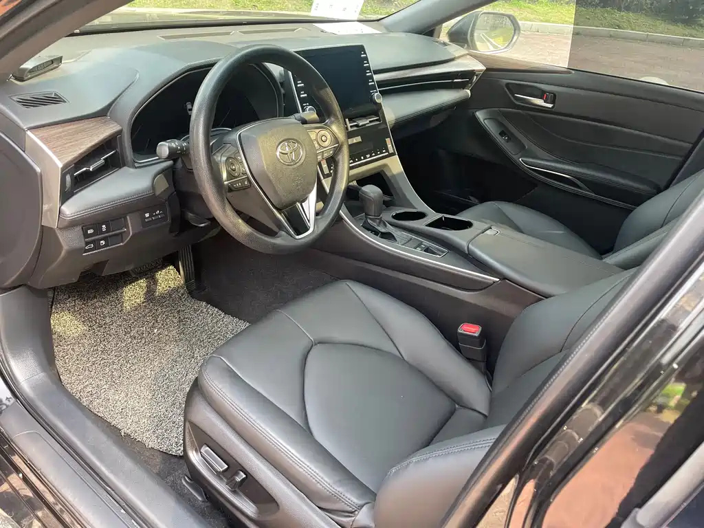 TOYOTA AVALON 2021