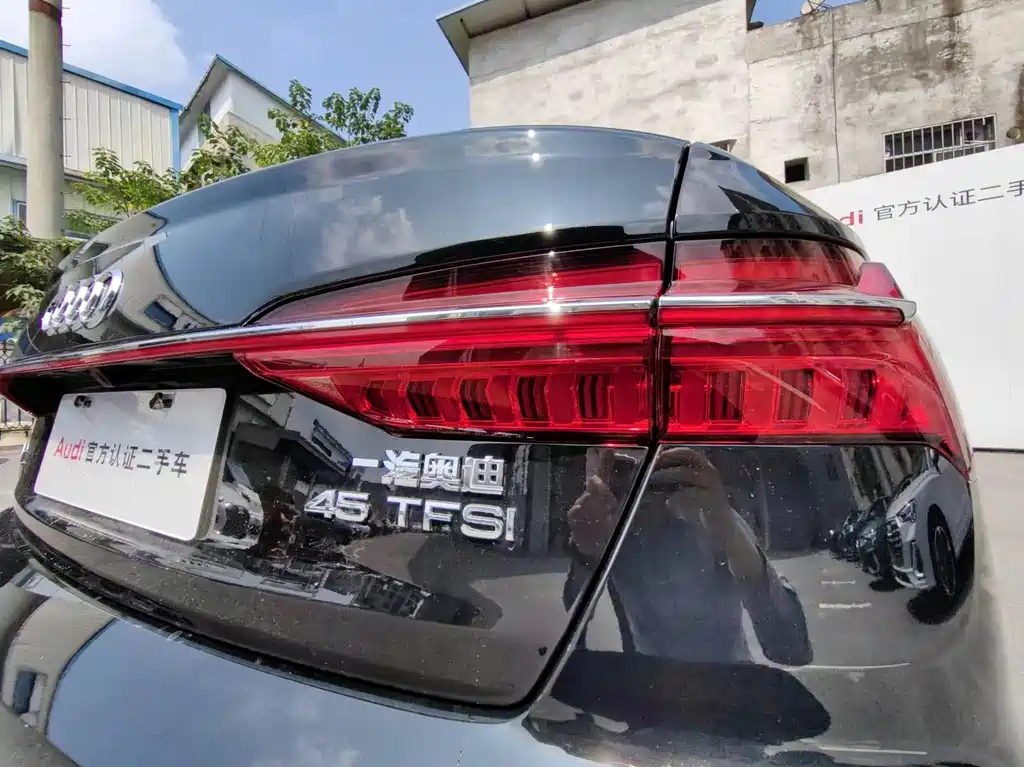 AUDI A6L 2023