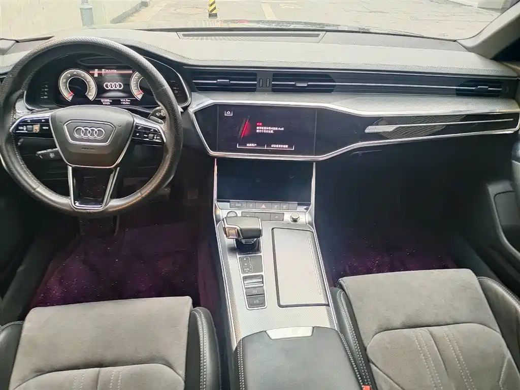 AUDI A6L 2021