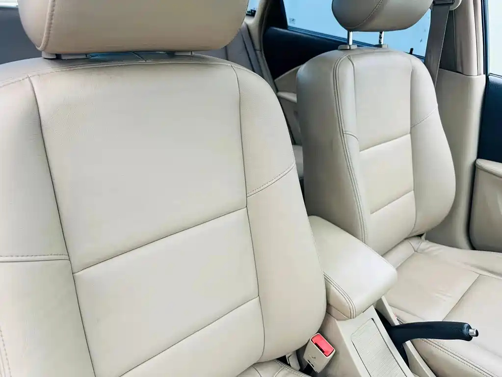 BUICK EXCELLE 2010