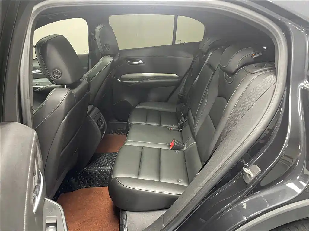 CADILLAC XT4 2018