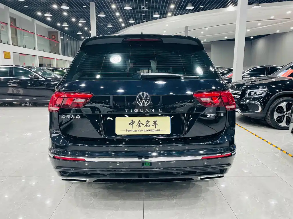 VOLKSWAGEN TIGUAN L 2021