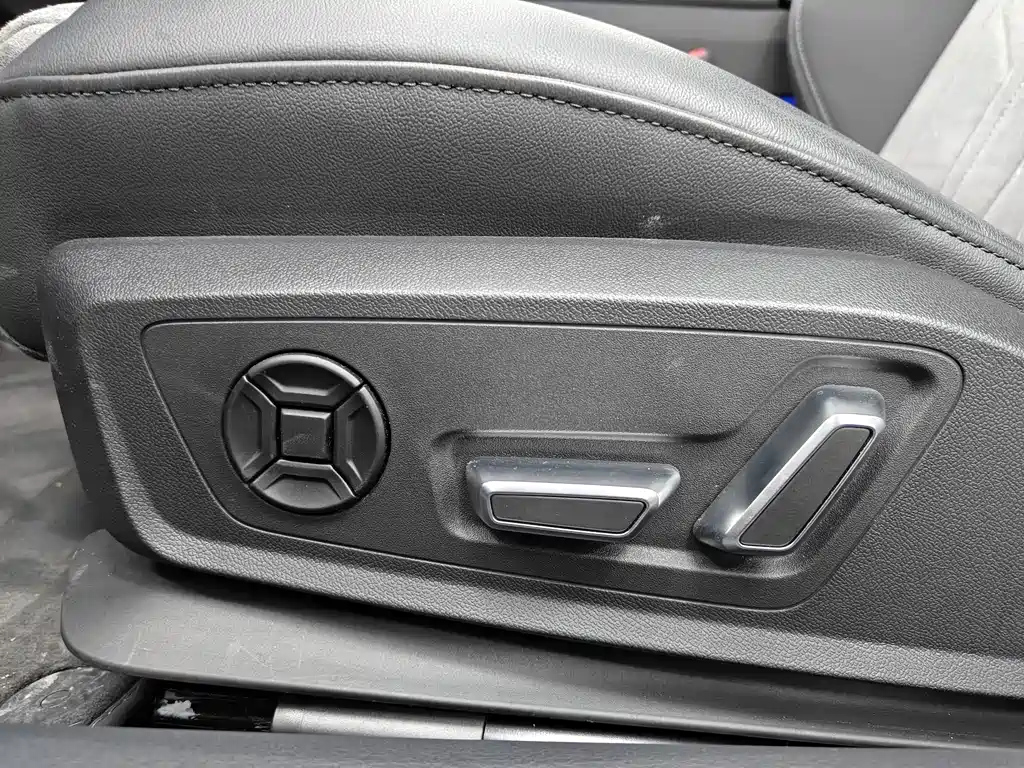 AUDI A6L 2024
