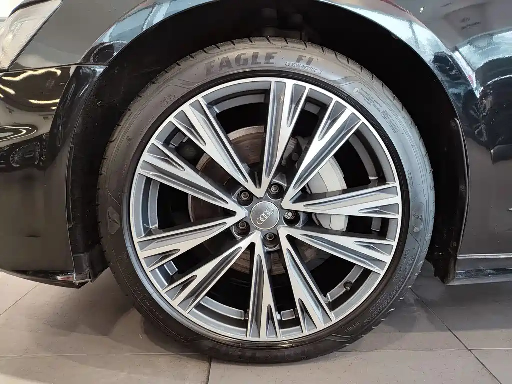 AUDI A6L 2021