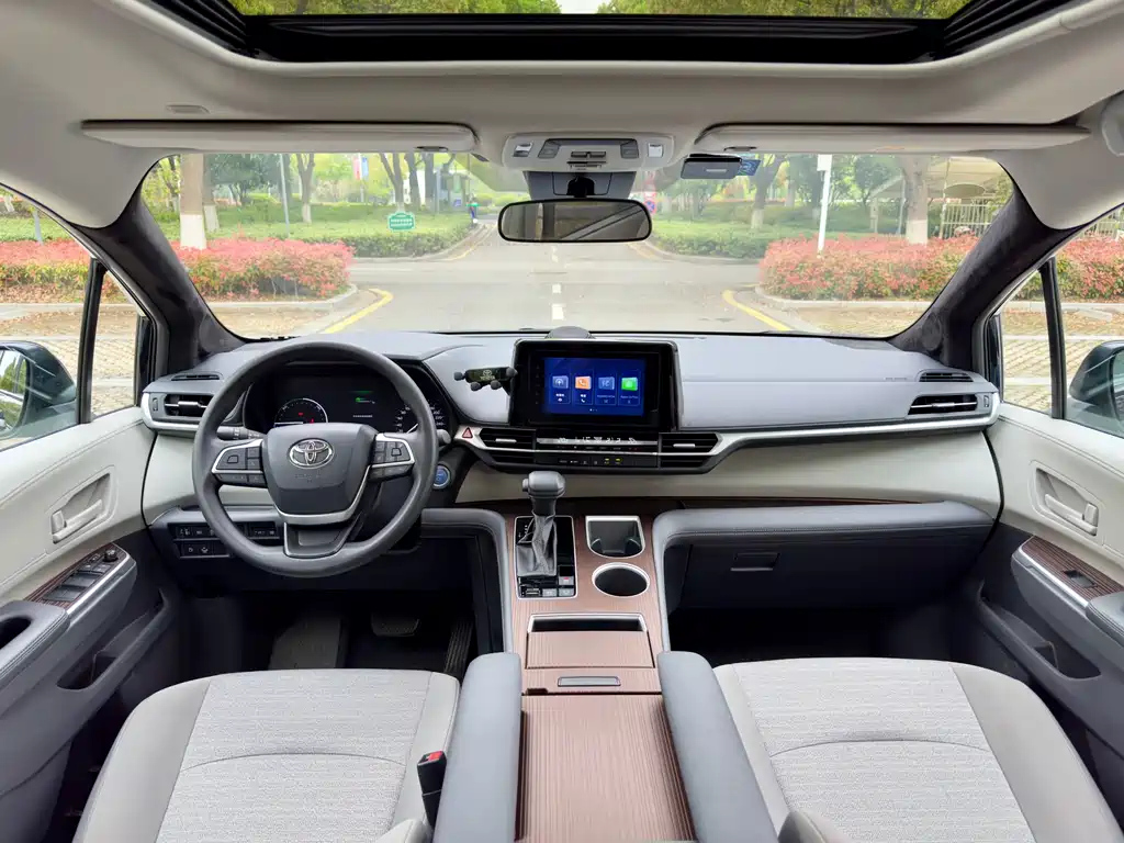TOYOTA SIENNA SIENNA 2023
