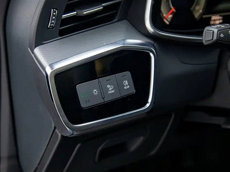 AUDI A7L 2023