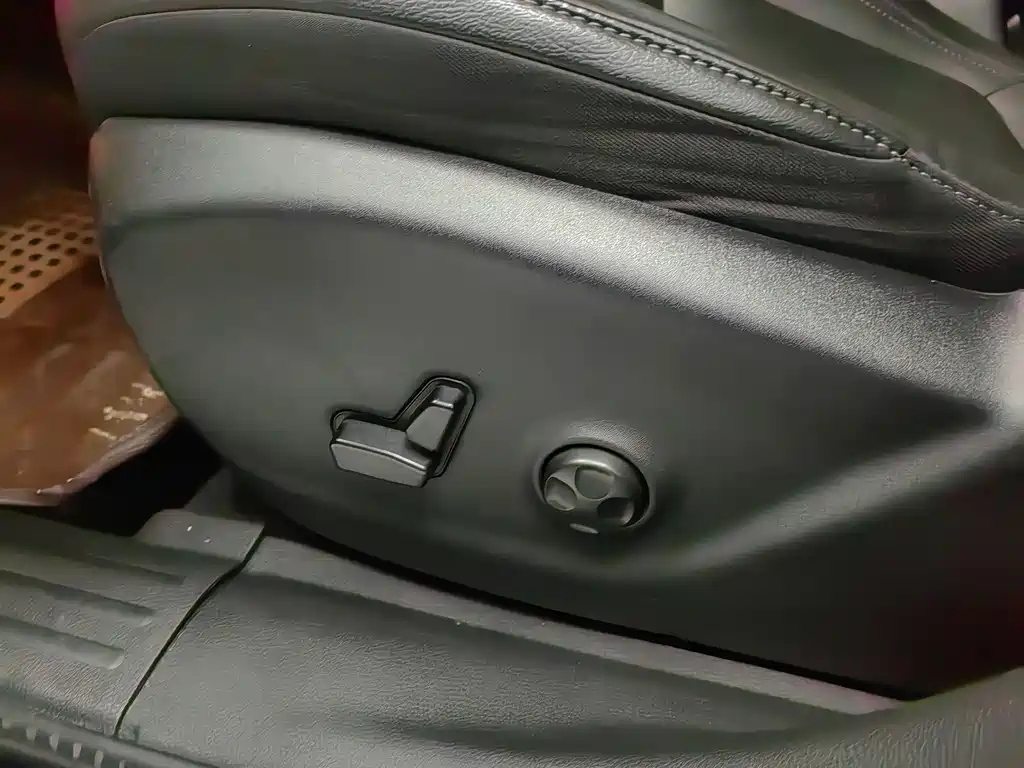 JEEP CHEROKEE 2019