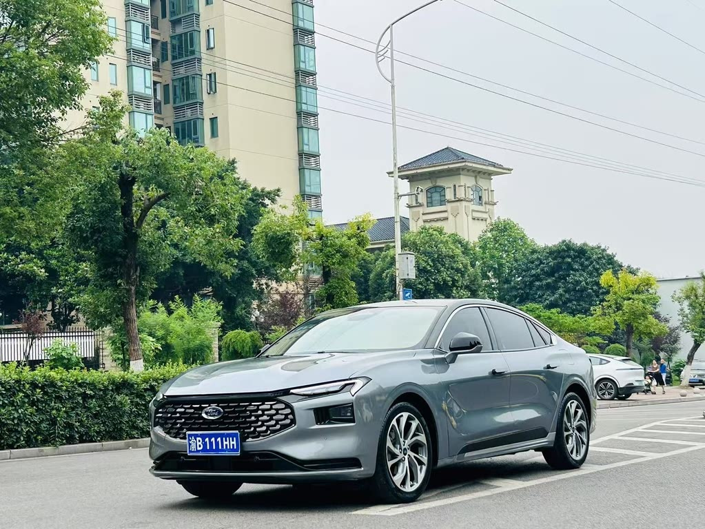 FORD MONDEO 2022