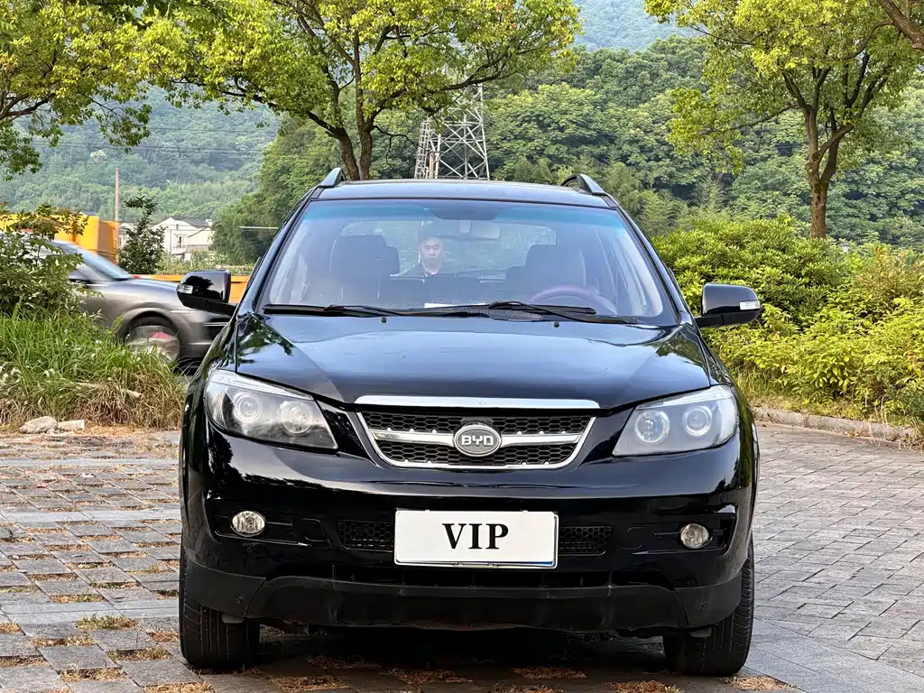 BYD S6 2013