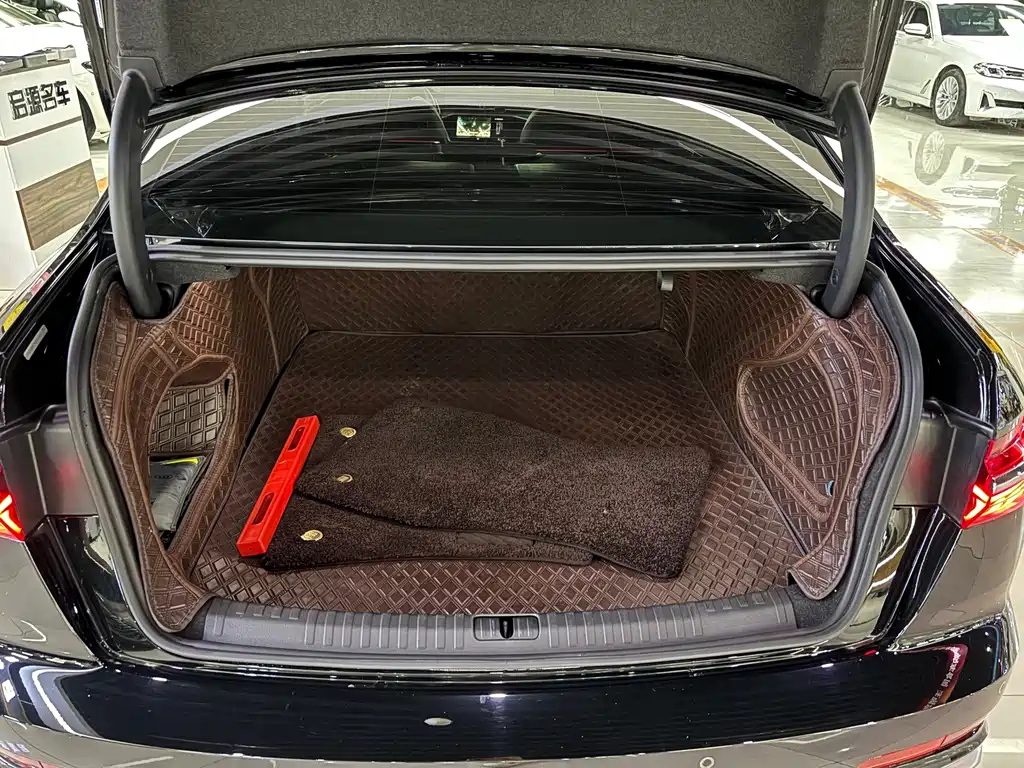 AUDI A6L 2023