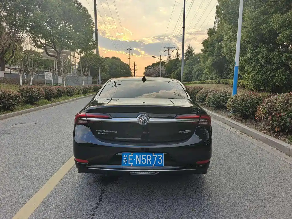 BUICK LACROSSE 2021