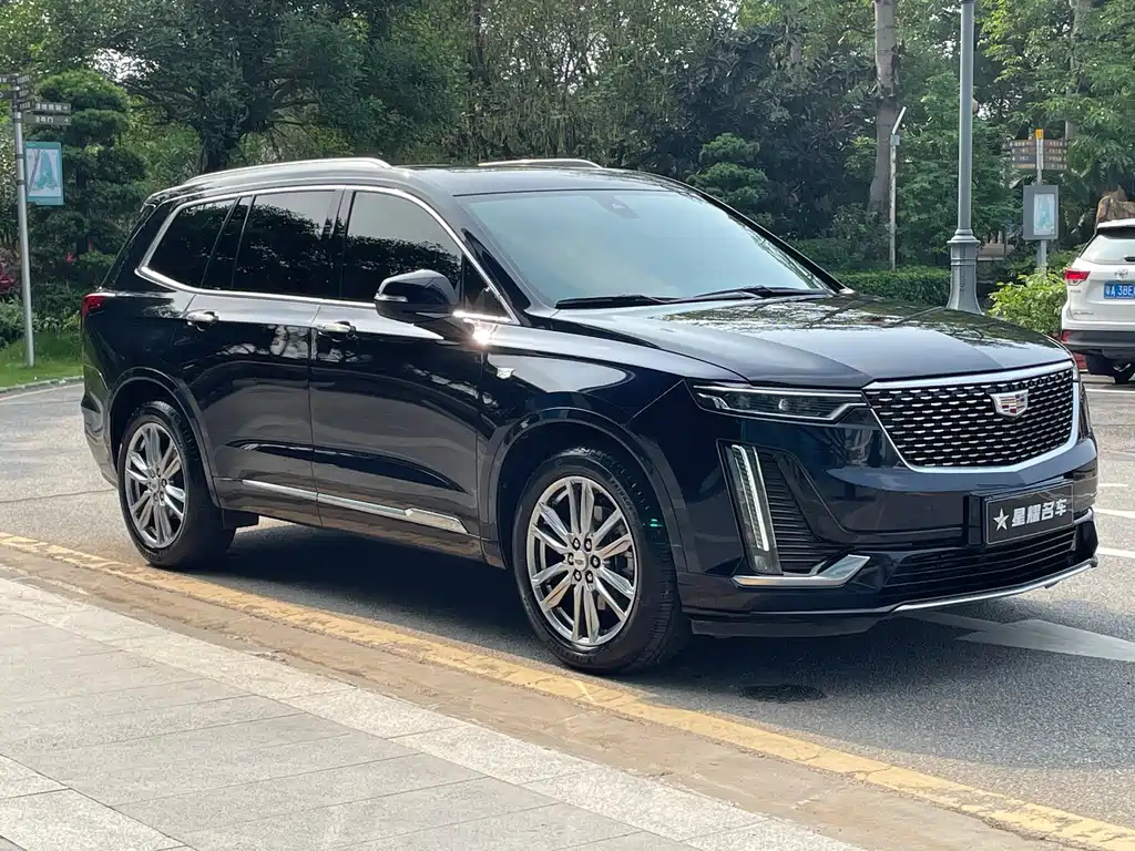 CADILLAC XT6 2021