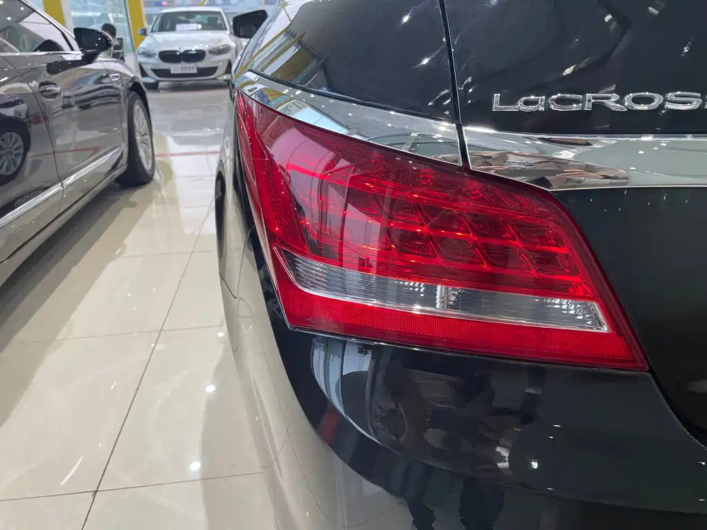 BUICK LACROSSE 2015