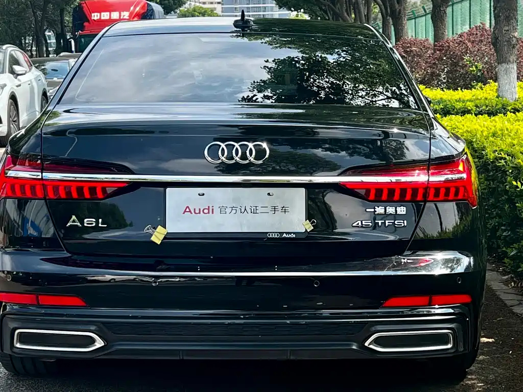 AUDI A6L 2021