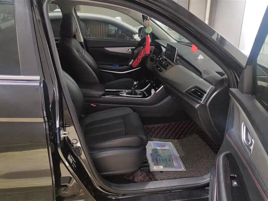 CHANGAN CS75 2020
