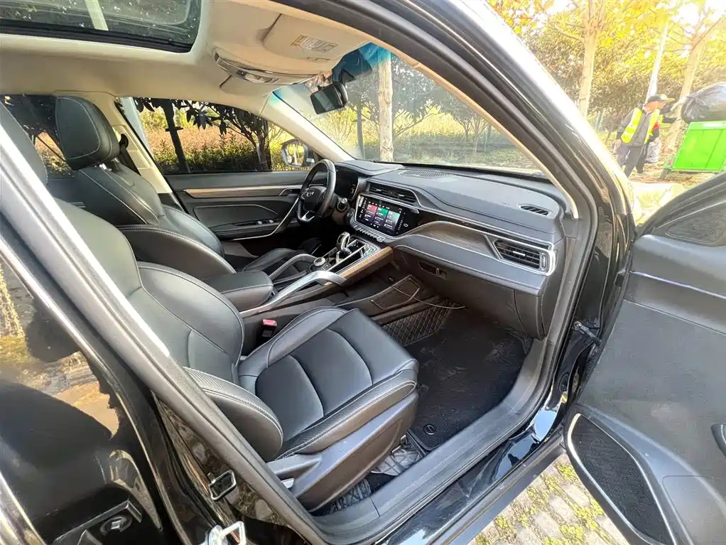 GEELY AUTO BOYUE 2020