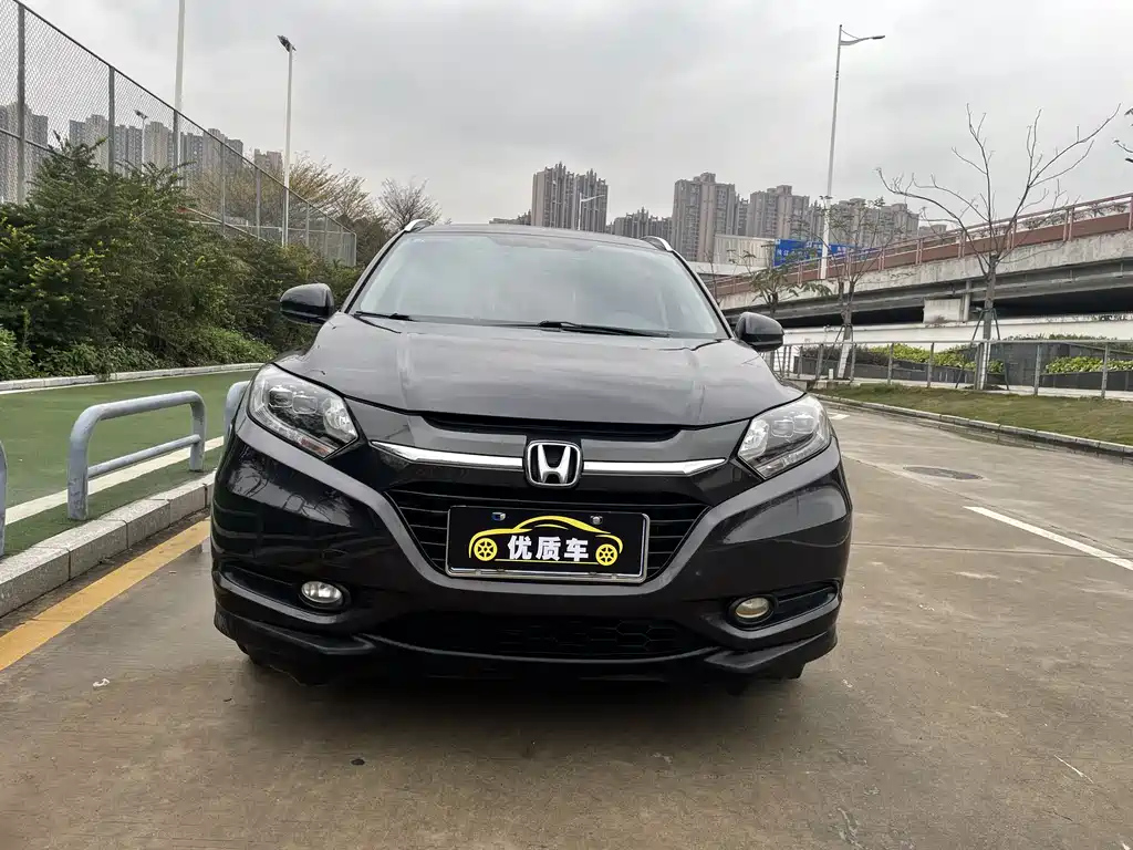 HONDA VEZEL 2017