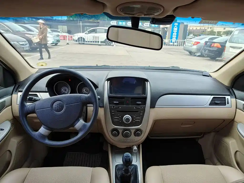 BUICK EXCELLE 2013