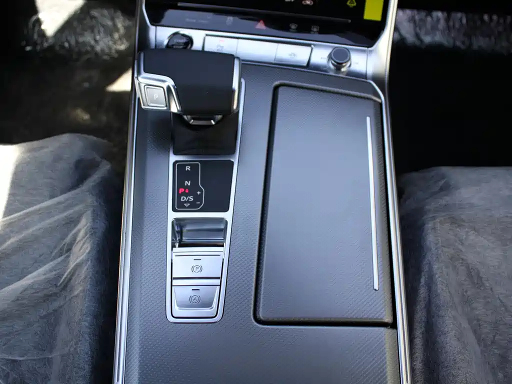 AUDI A6L 2024