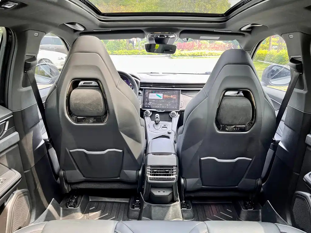 LYNK&CO 01 NEW ENERGY 2021