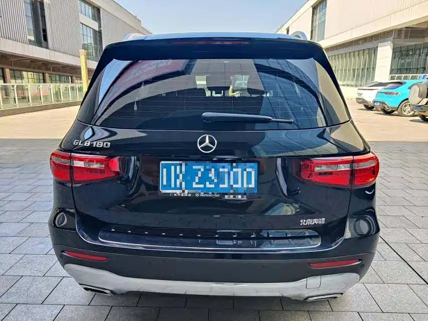 MERCEDES BENZ GLB 2020