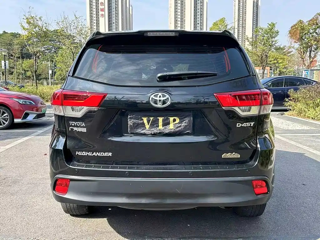 TOYOTA HIGHLANDER 2018