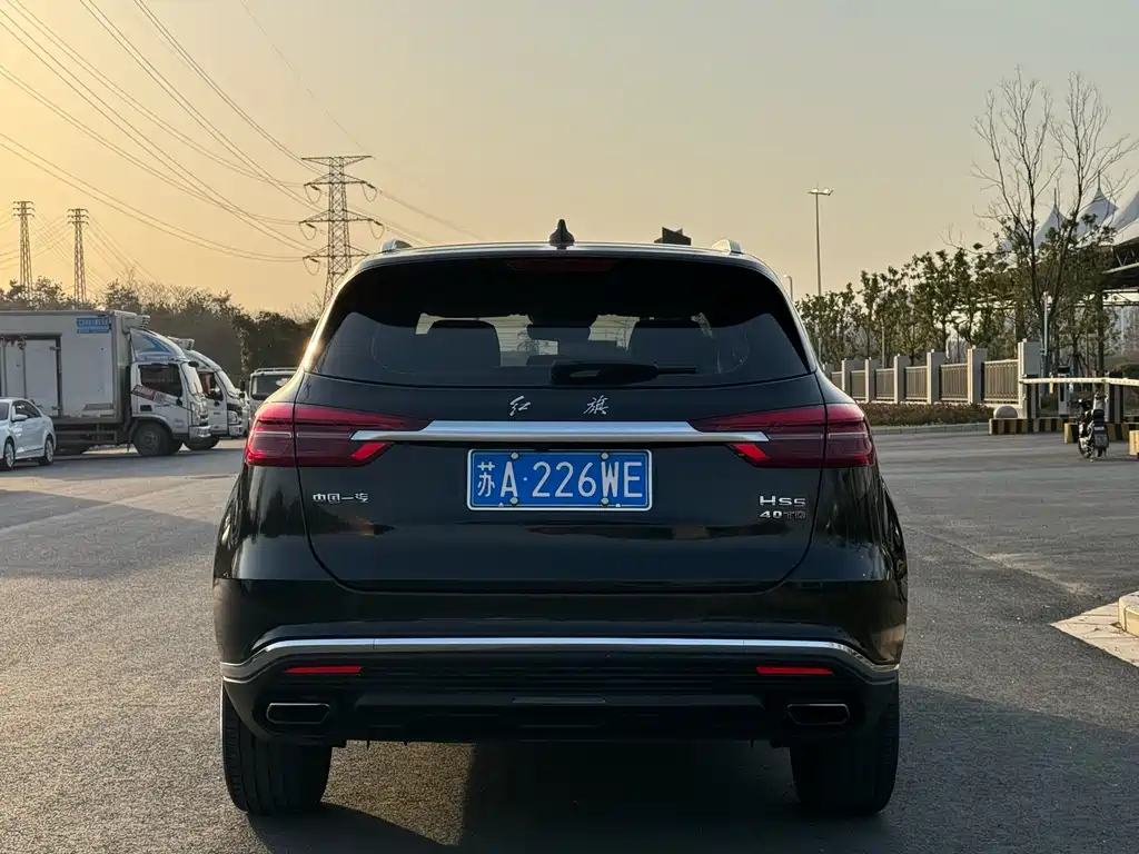 HONGQI HS5 2023