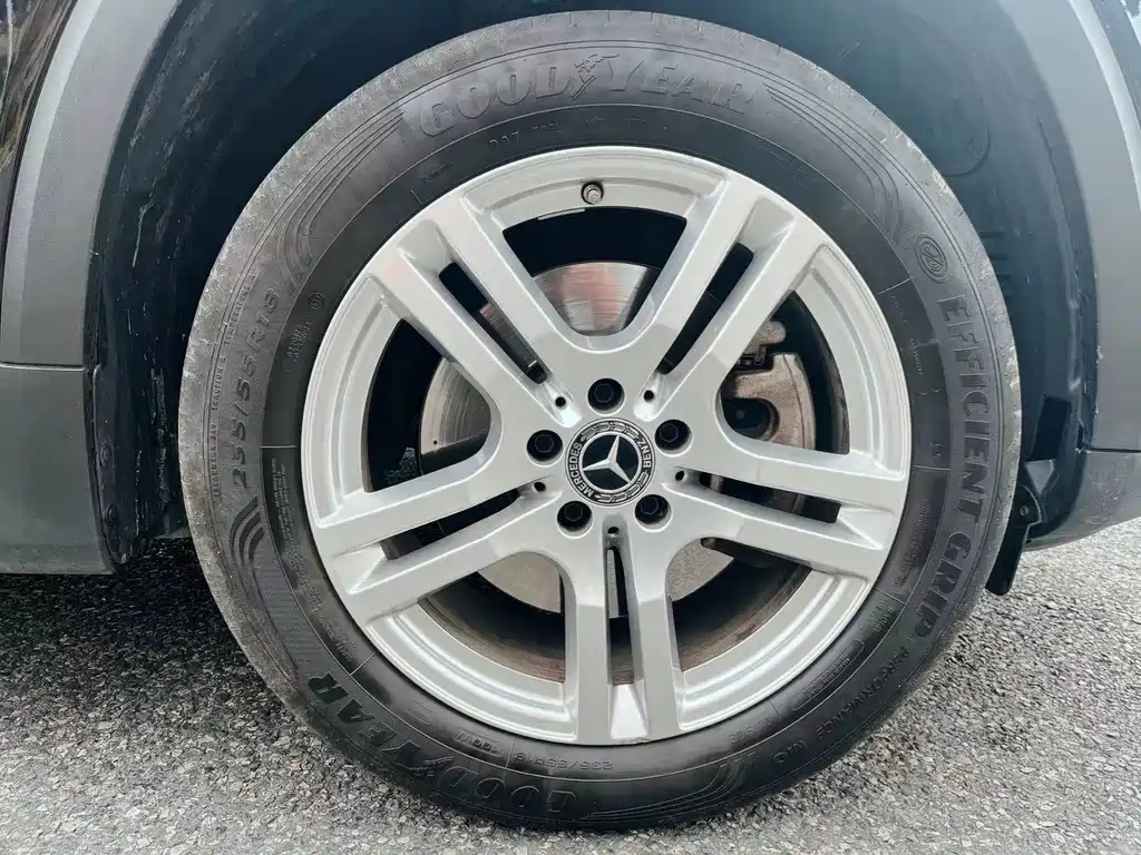 MERCEDES BENZ GLB 2022