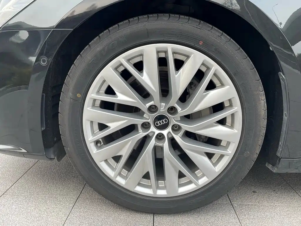 AUDI A7 2021