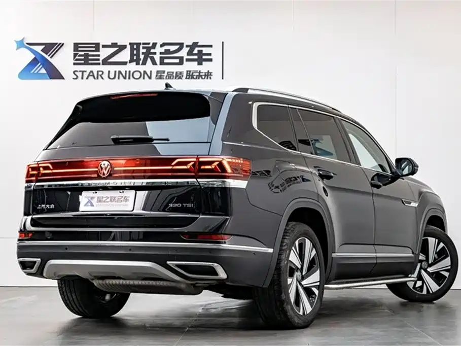 VOLKSWAGEN TOURAN 2022