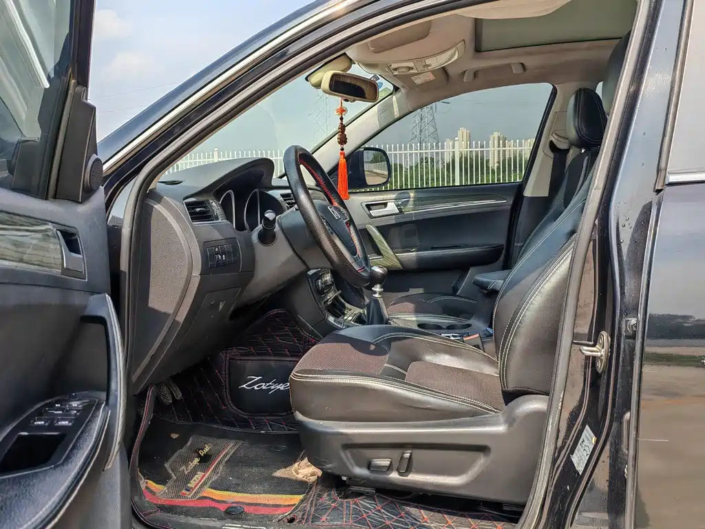 ZOTYE T600 2015