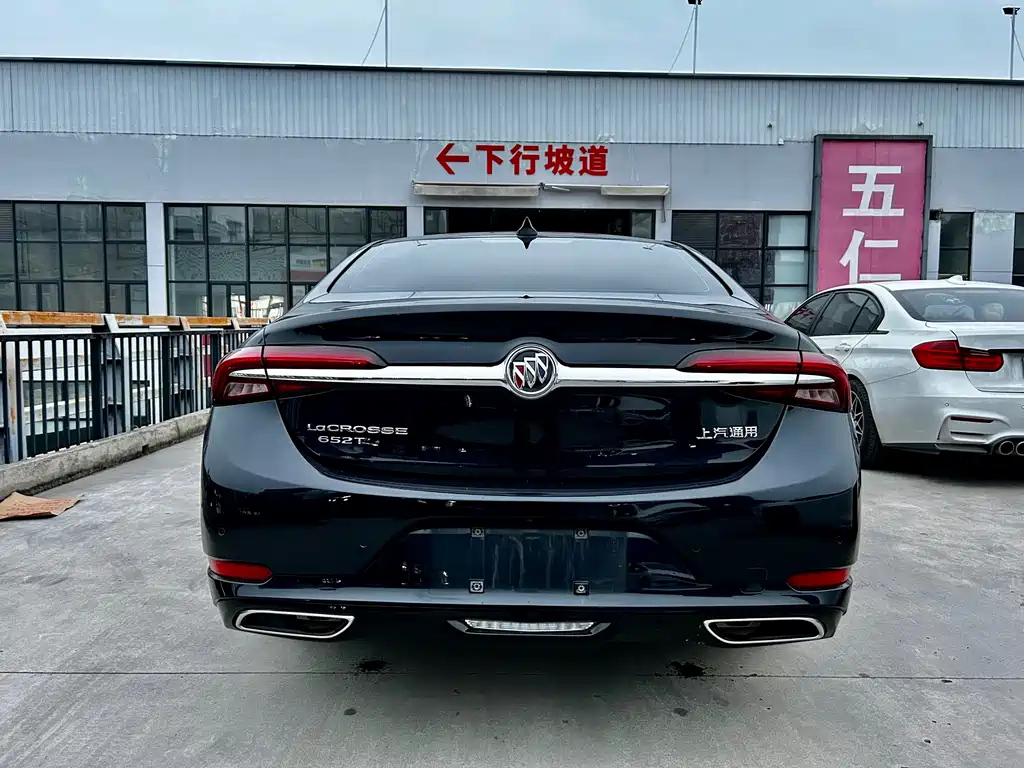 BUICK LACROSSE 2021