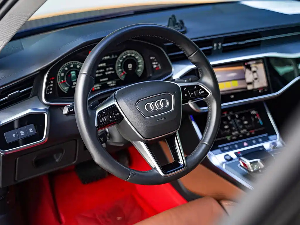 AUDI A6L 2021