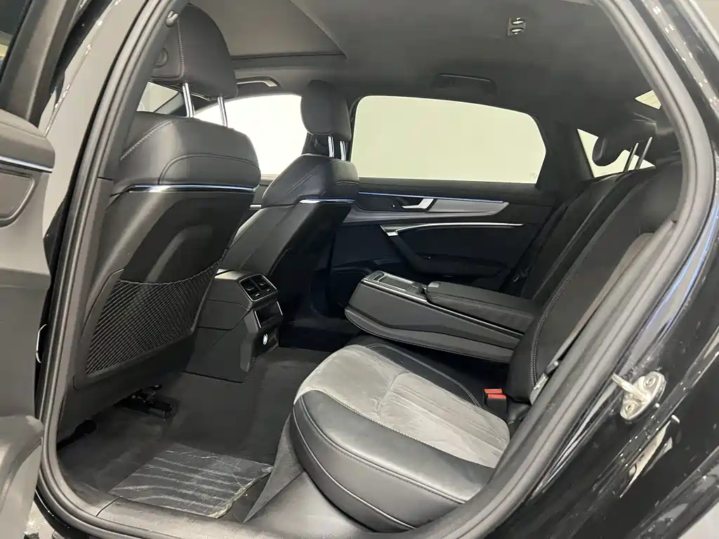 AUDI A6L 2022