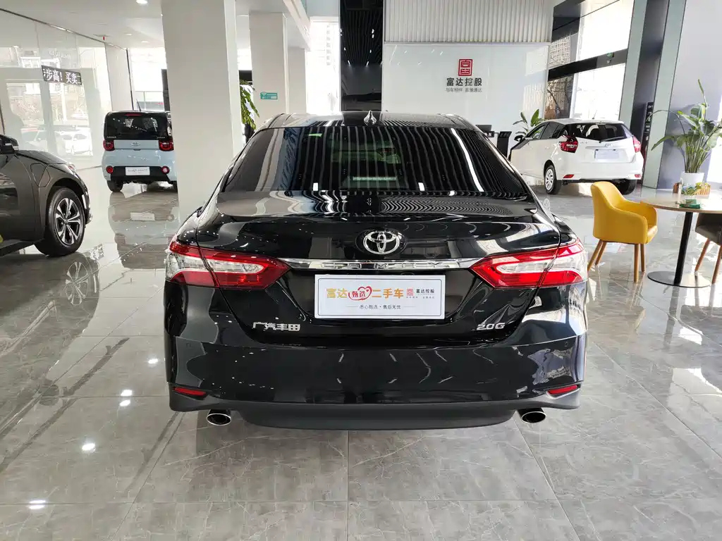 TOYOTA CAMRY 2023