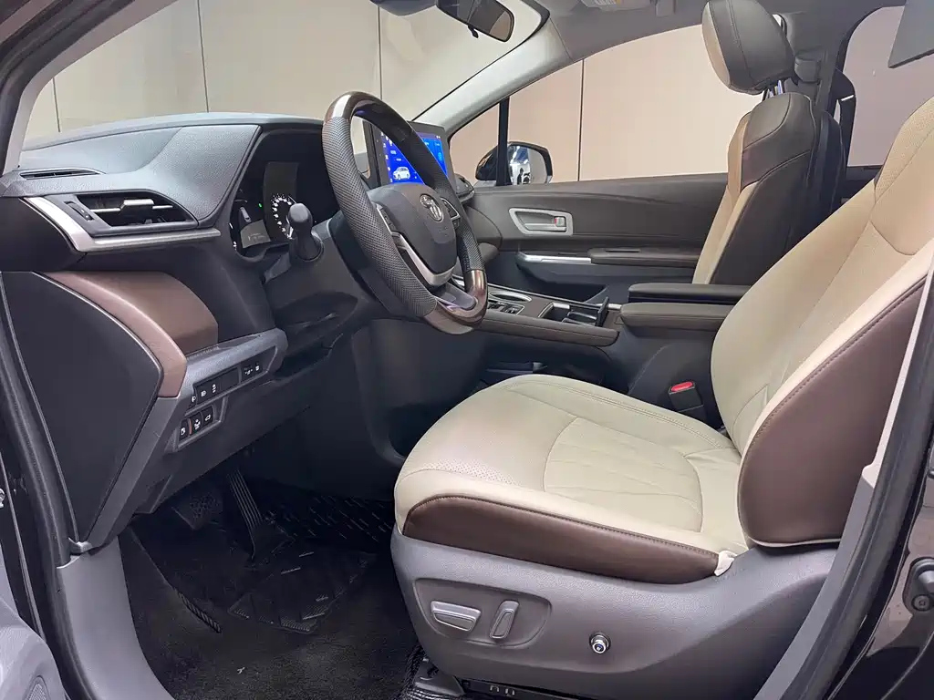 TOYOTA SIENNA SIENNA 2023