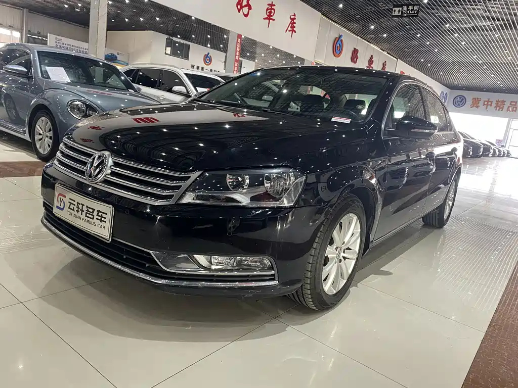 VOLKSWAGEN MAGOTAN 2016