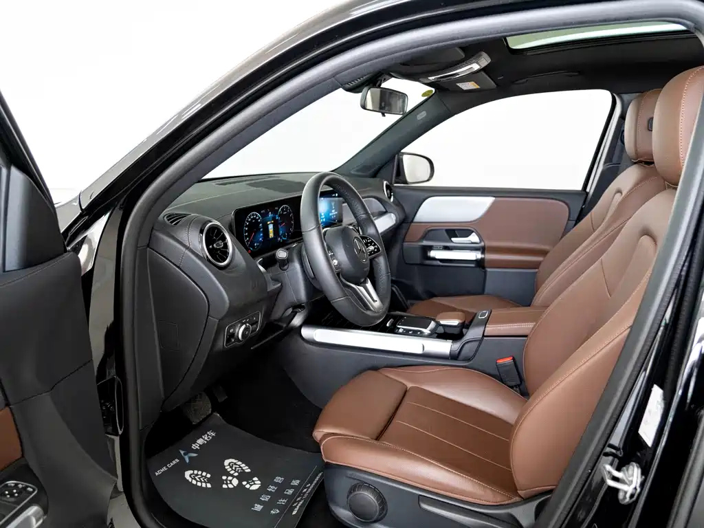 MERCEDES BENZ GLB 2022