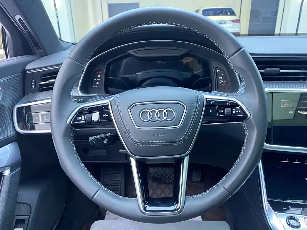 AUDI A6L 2023