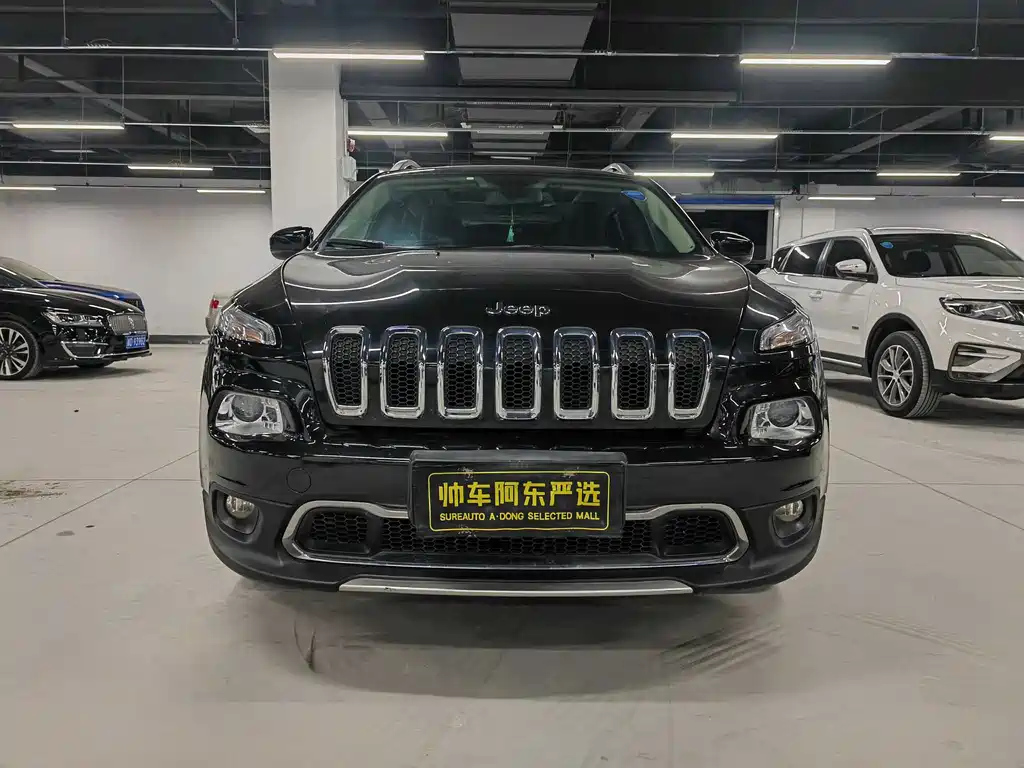 JEEP CHEROKEE 2019