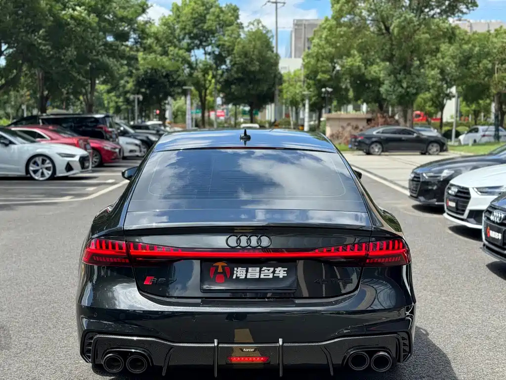 AUDI A7 2021