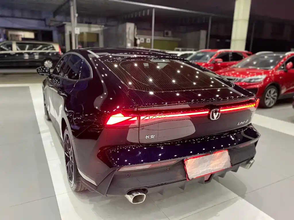 CHANGAN UNI-V 2023