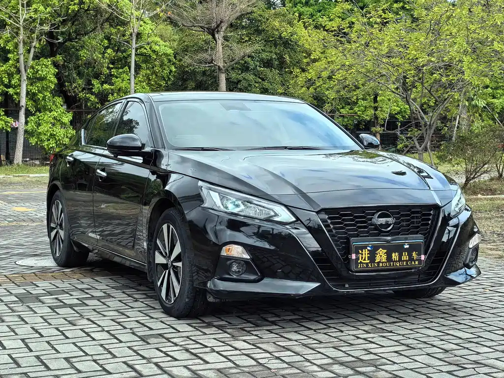 NISSAN TEANA 2021