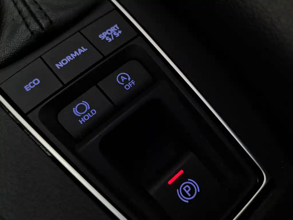 TOYOTA AVALON 2021
