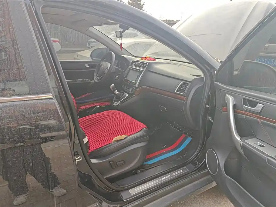 HAVAL H6 2015